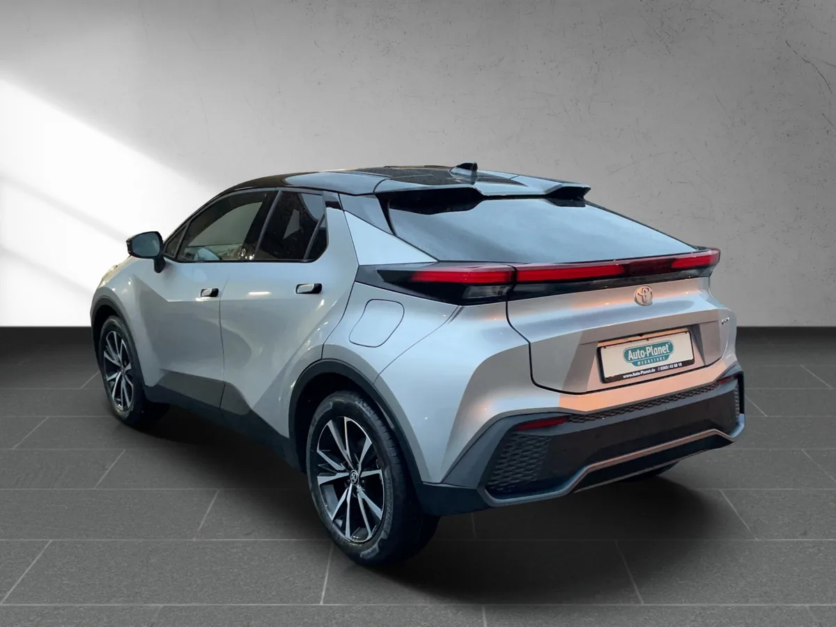 C-HR 1.8 Hybrid Team D