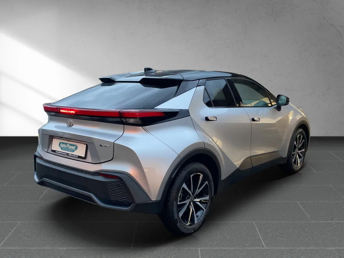C-HR 1.8 Hybrid Team D