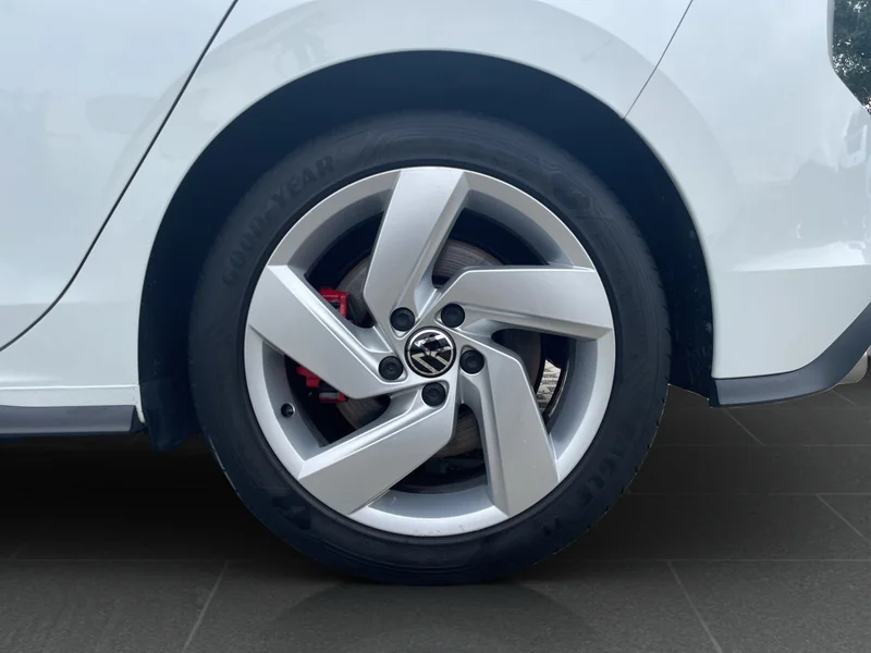 Golf VIII 2.0 TSI DSG GTI