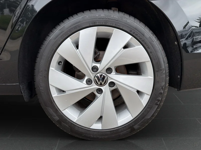 Golf VIII Variant 1.5 TSI Edition