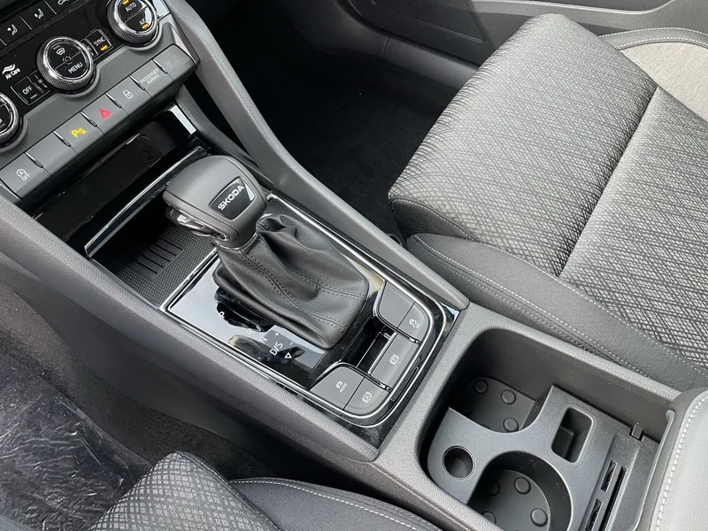 Karoq 1.5 TSI DSG Tour
