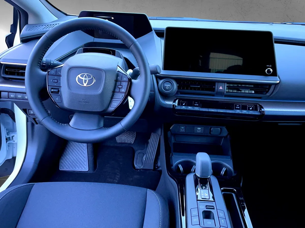 Prius 2.0 Plug-in Executive