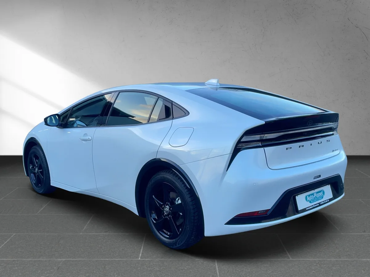 Prius 2.0 Plug-in Executive