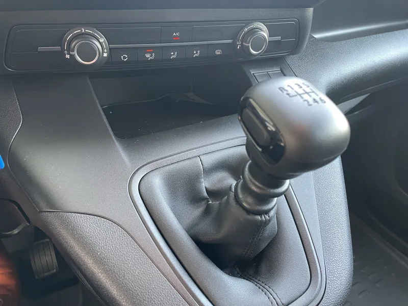 Proace City 1.2 L1 Kasten Duty