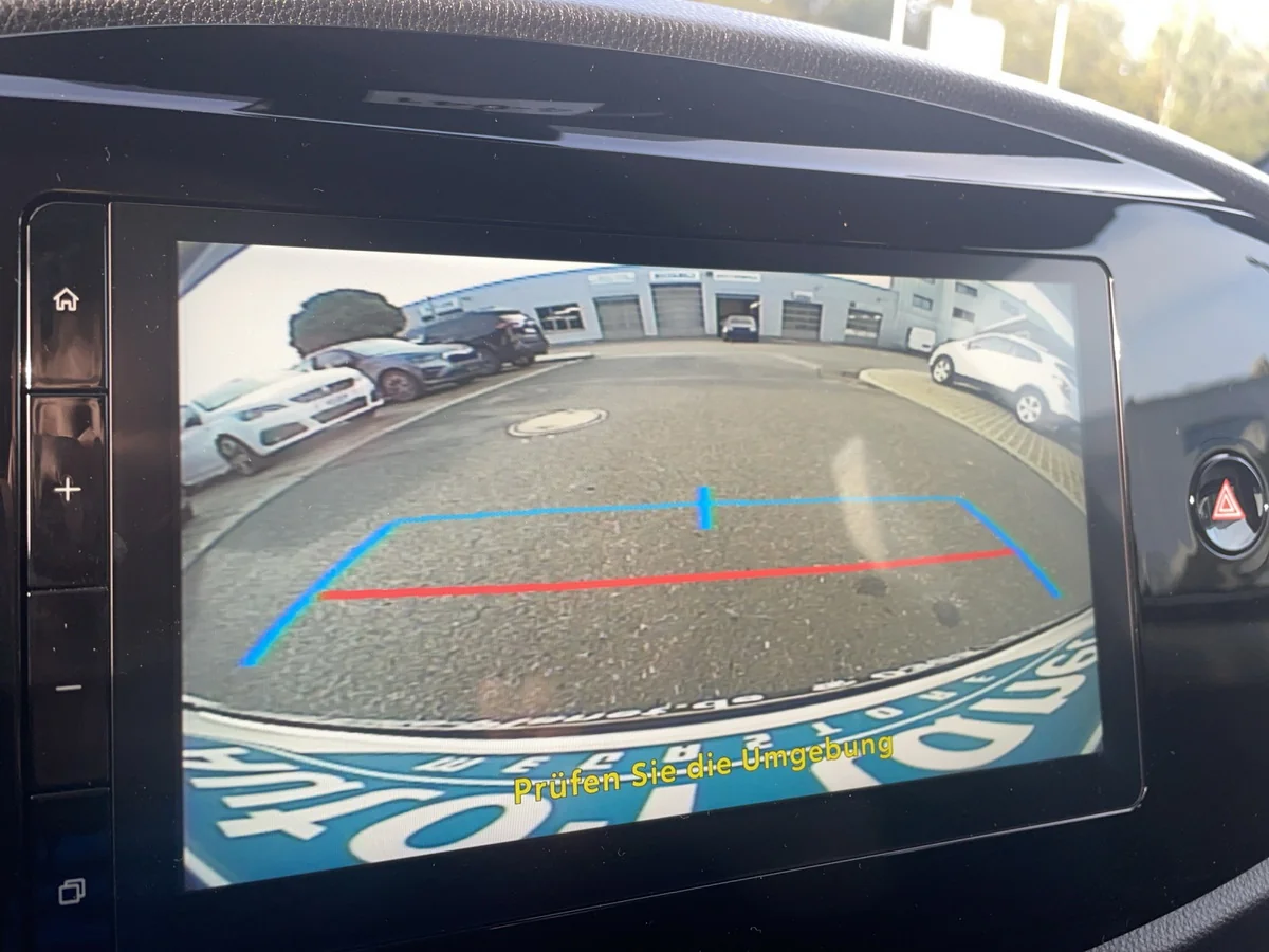 Aygo X 1.0 Business
