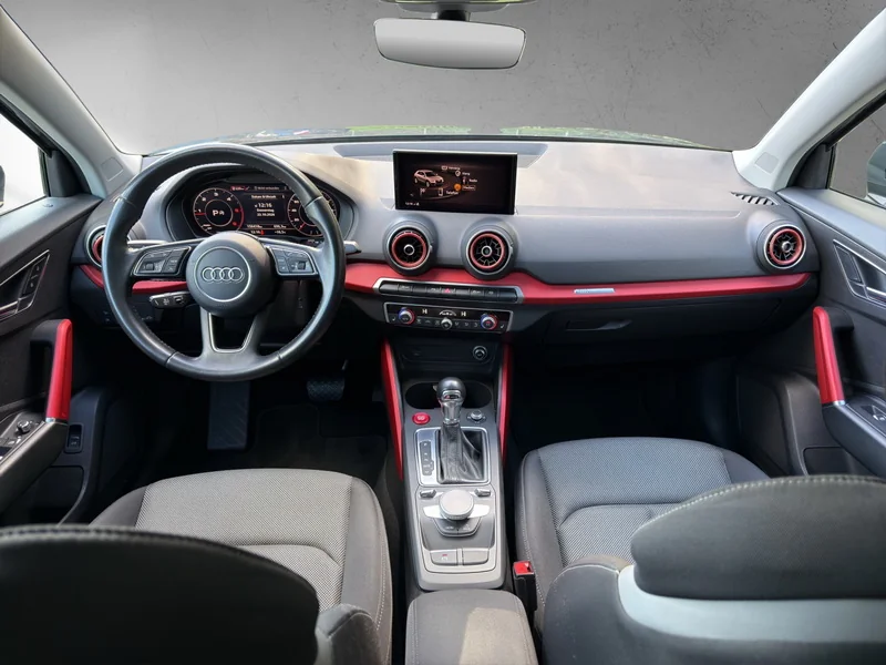 Q2 1.6 30 TDI sport