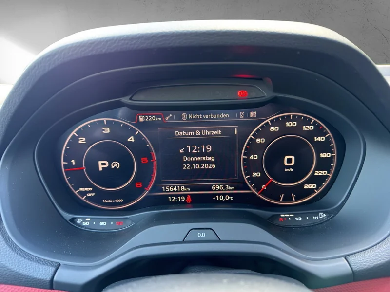 Q2 1.6 30 TDI sport