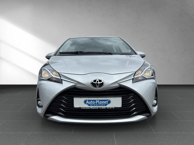 Yaris 1.5 Team D
