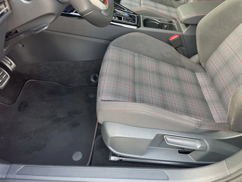 Golf VIII 2.0 TSI DSG GTI