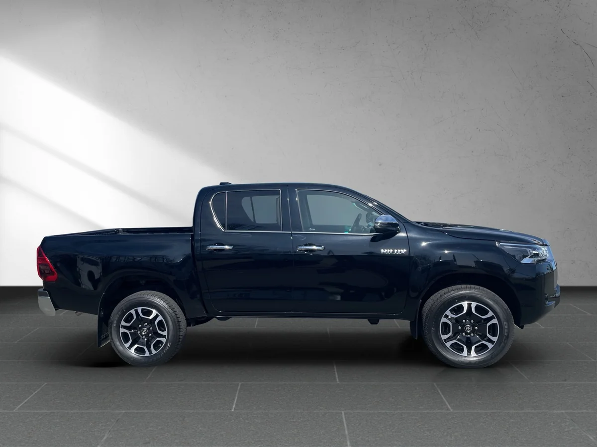 Hilux 2.8D 4x4 Double Cab Executive