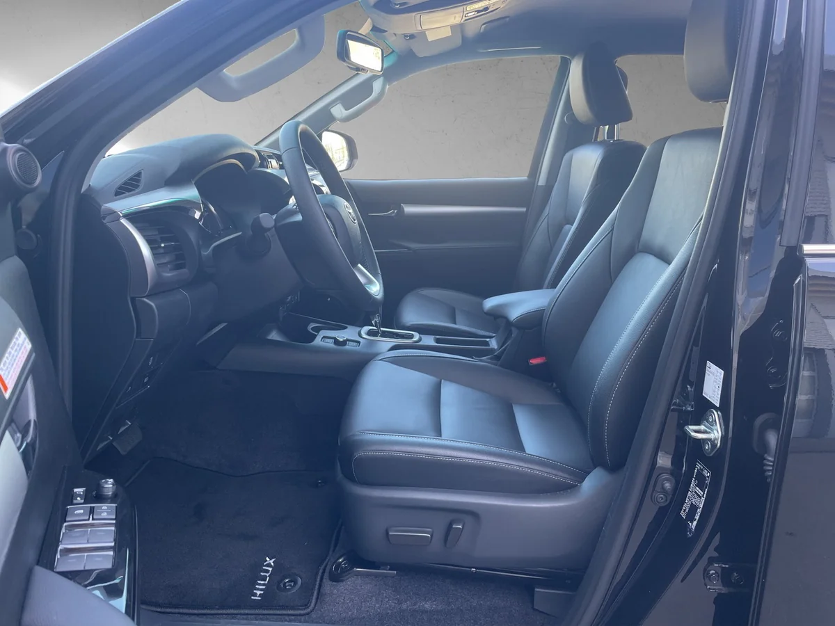 Hilux 2.8D 4x4 Double Cab Executive