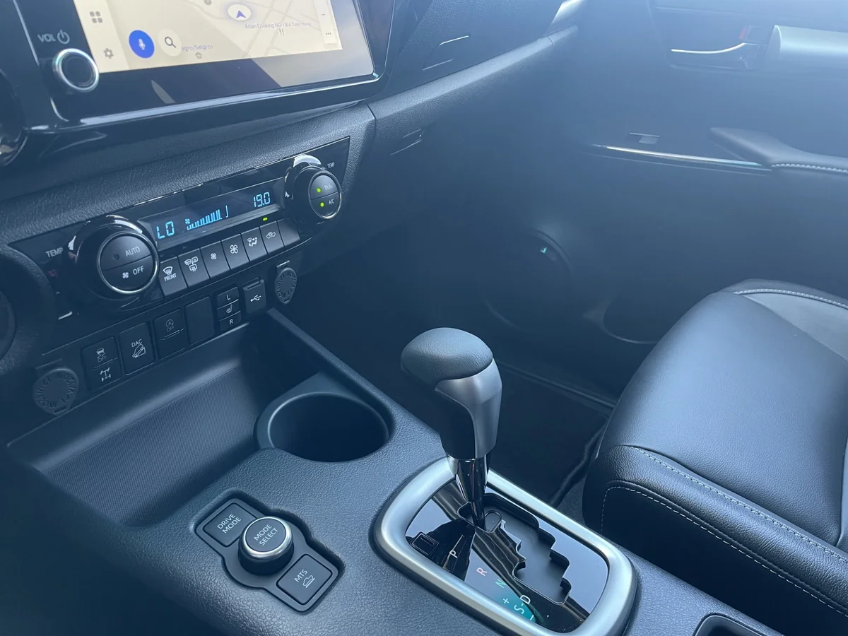 Hilux 2.8D 4x4 Double Cab Executive
