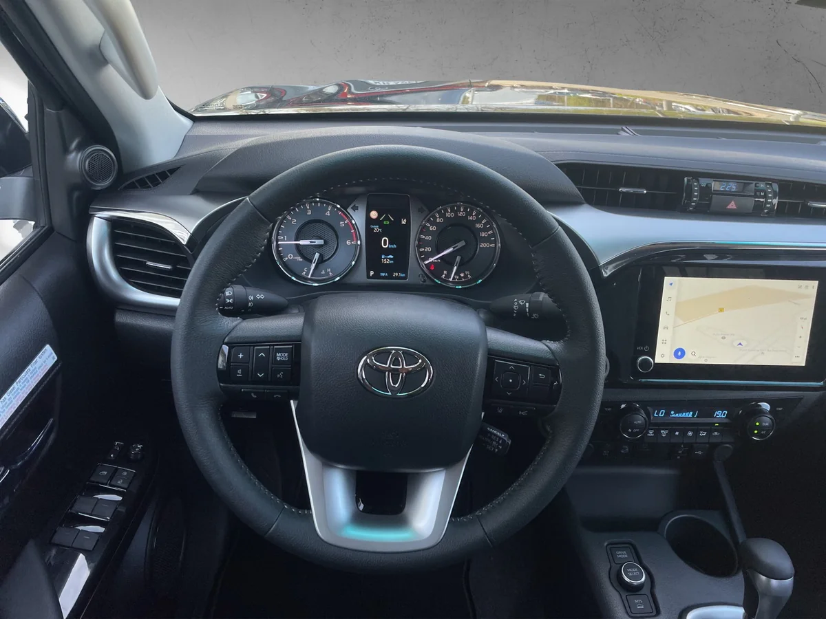 Hilux 2.8D 4x4 Double Cab Executive