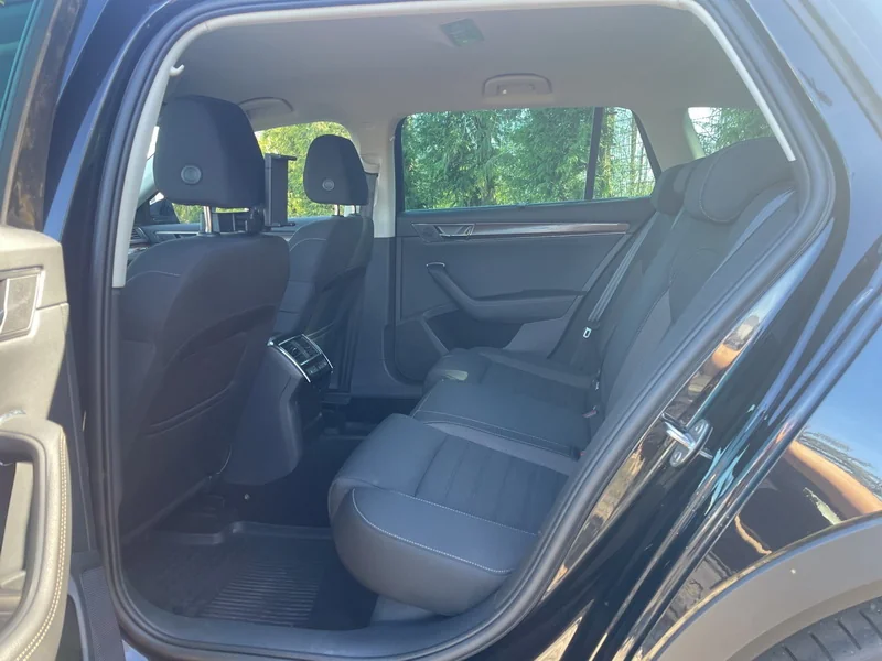 Superb Combi III 2.0 TDI DSG 4x4 Scout