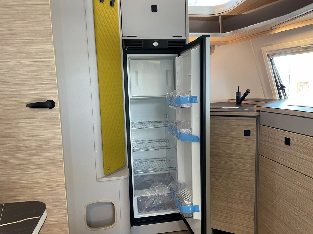 Touring 620 Urban DUSCHE MOVER TV