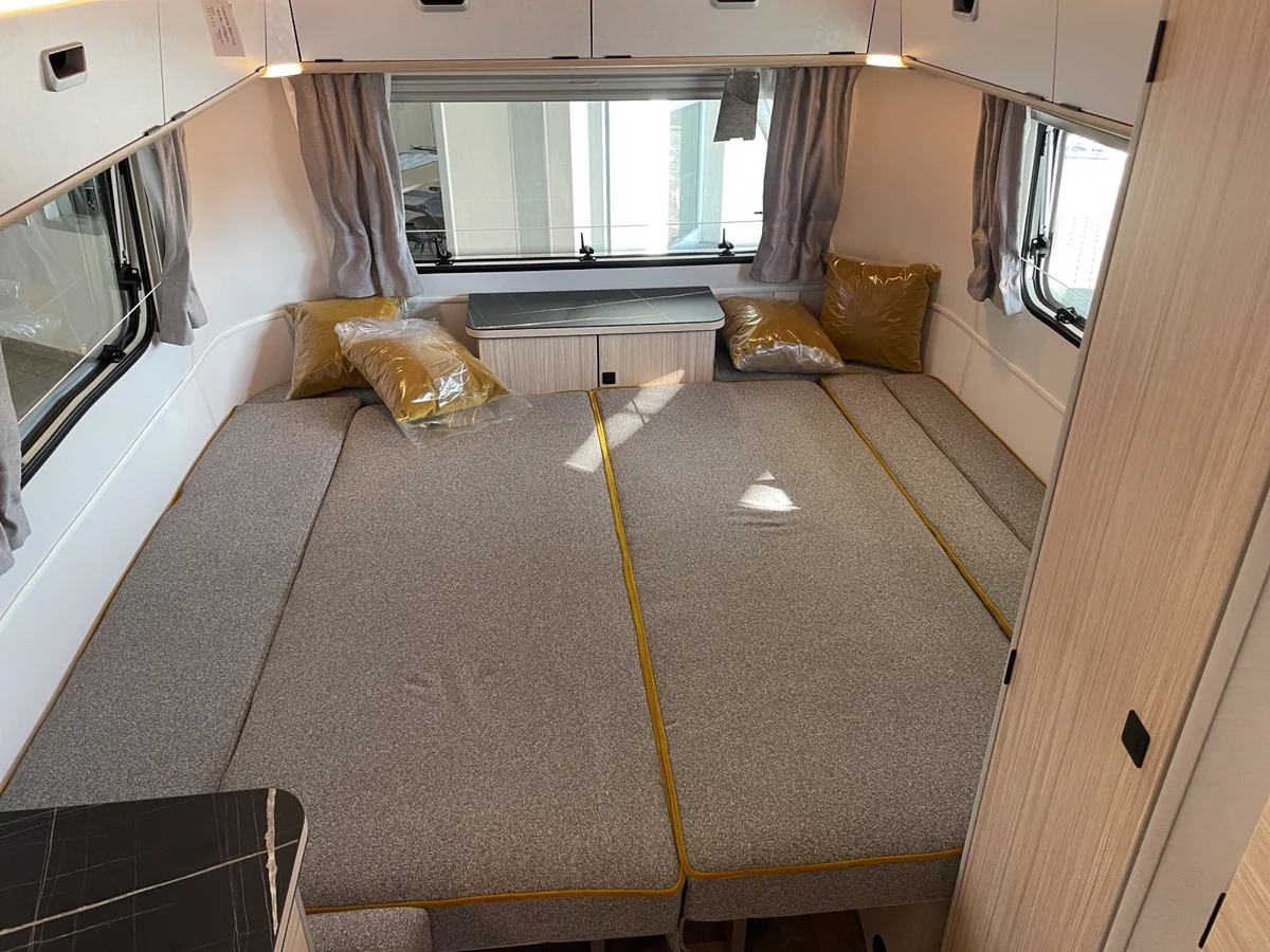Touring 620 Urban DUSCHE MOVER TV