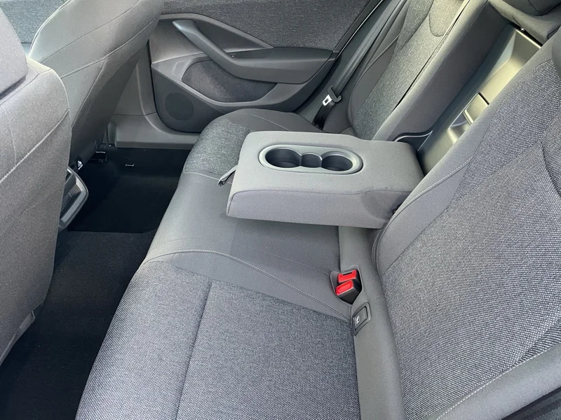 Superb Combi IV 2.0 TDI DSG Essence