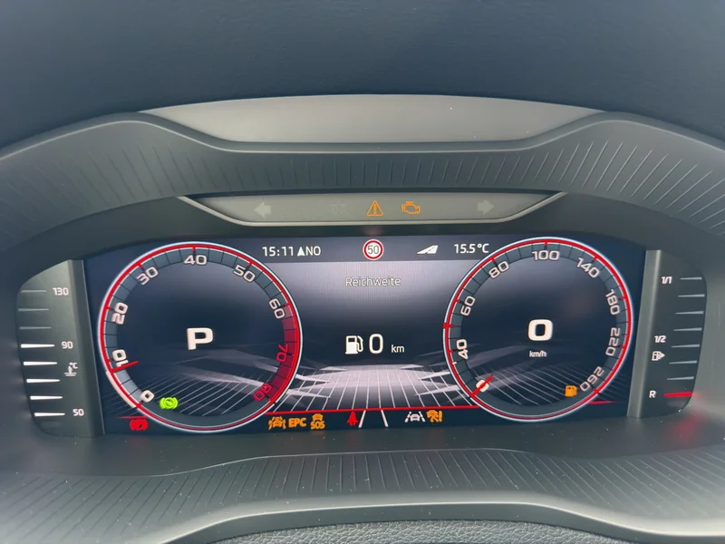 Karoq 2.0 TSI DSG 4x4 Sportline