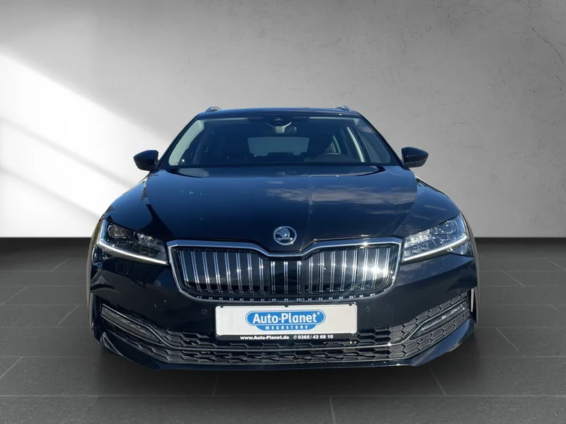 Superb Combi III 1.4 TSI iV DSG Style
