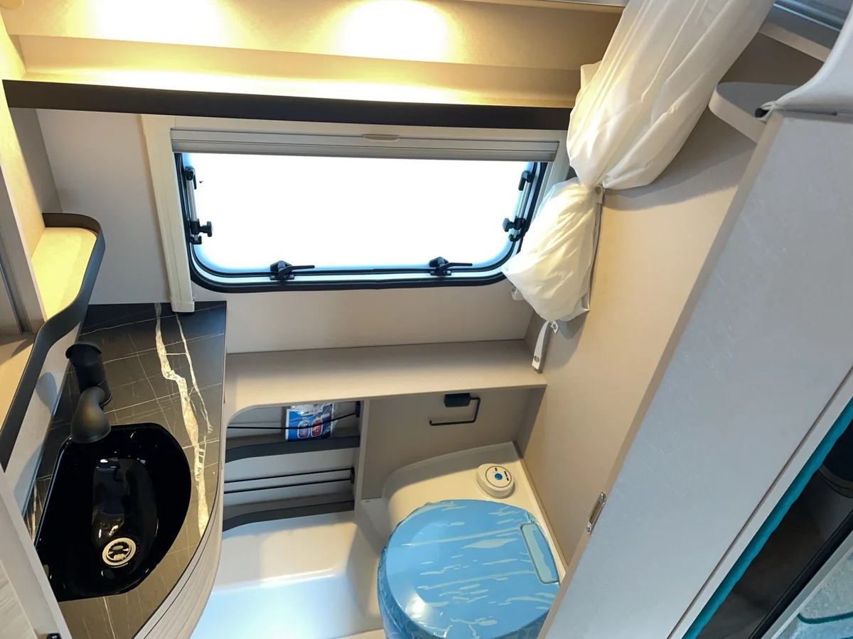 Touring 642 Urban GAS.-E.-HEiZUNG DUSCHE Mover