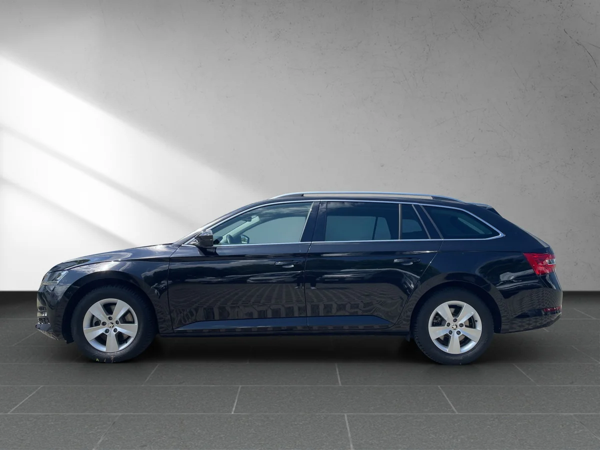 Superb Combi III 2.0 TDI DSG Ambition