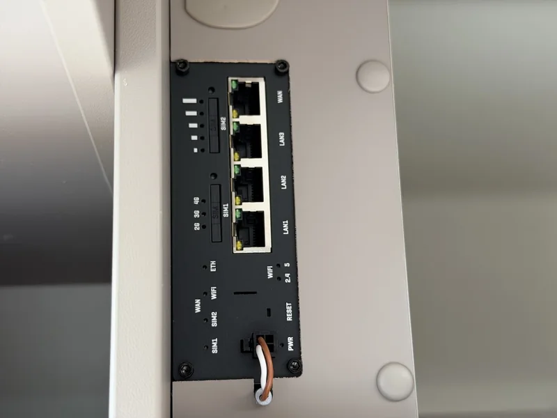 CV 640 PRO+ 20 Jahre AUTOMATIK ACC TV NAVI