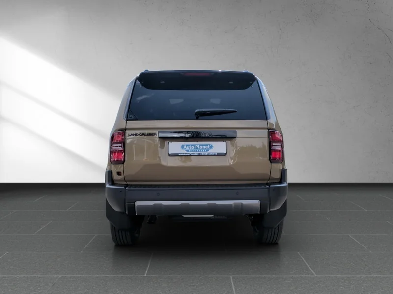 Land Cruiser 2.8D AWD Lounge