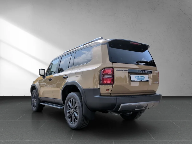 Land Cruiser 2.8D AWD Lounge