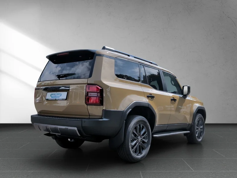 Land Cruiser 2.8D AWD Lounge
