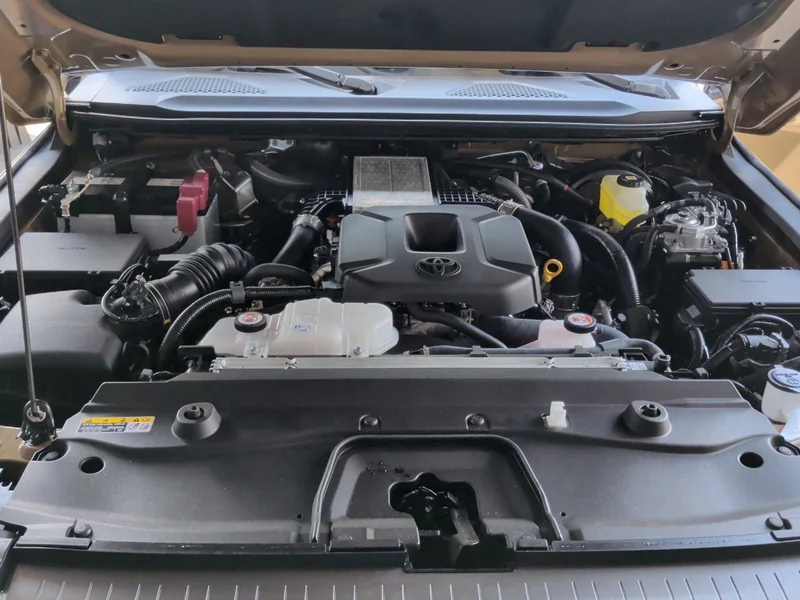 Land Cruiser 2.8D AWD Lounge