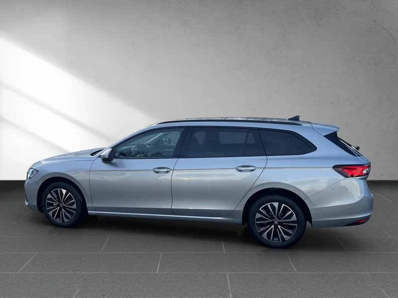 Superb Combi IV 2.0 TDI DSG Essence