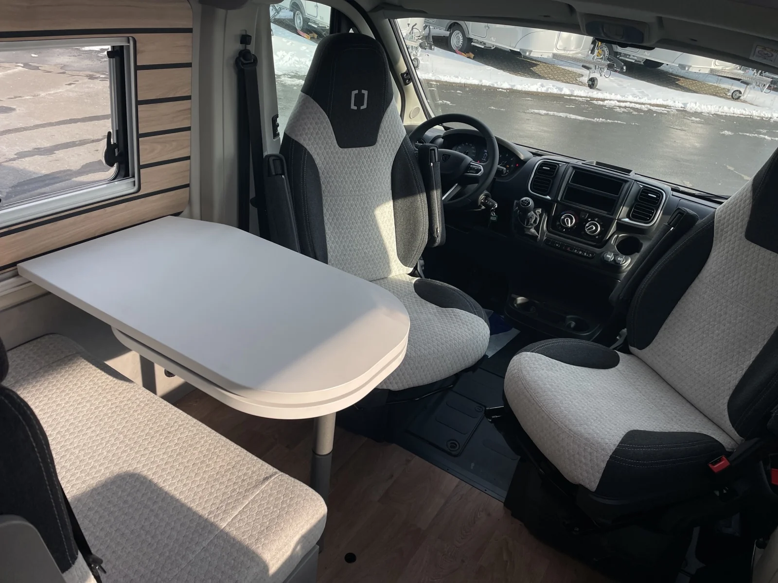 ADVTR 6.4 EF NAVI KAMERA AWT beheizt