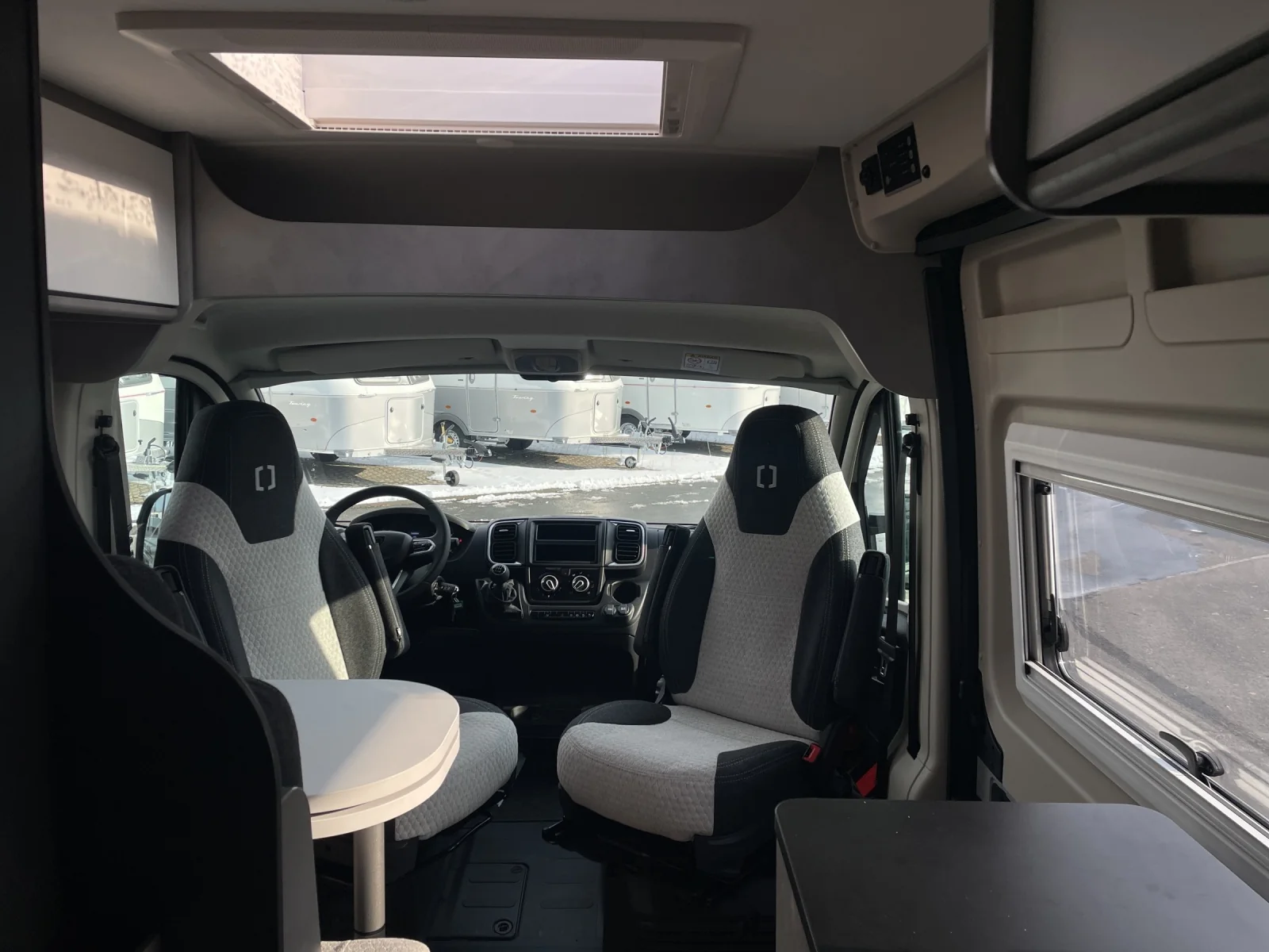 ADVTR 6.4 EF NAVI KAMERA AWT beheizt
