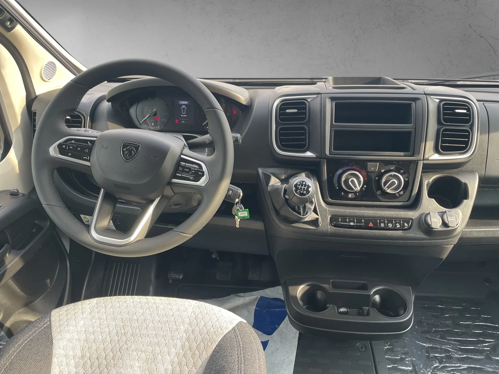 ADVTR 6.4 EF NAVI KAMERA AWT beheizt