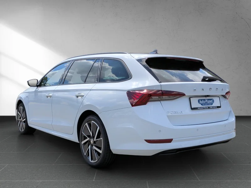 Octavia Combi IV 2.0 TDI DSG Clever