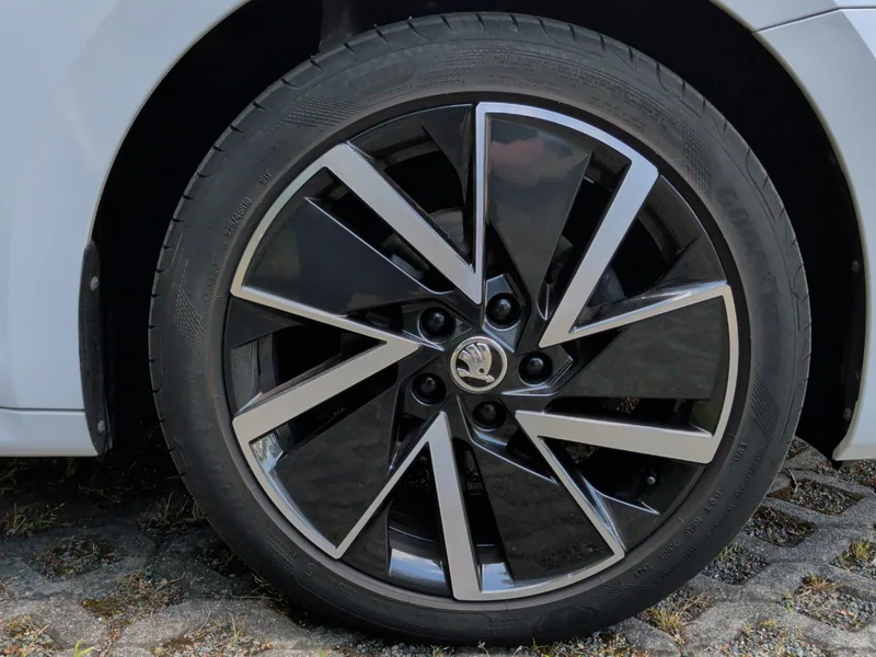 Octavia Combi IV 2.0 TDI DSG Clever
