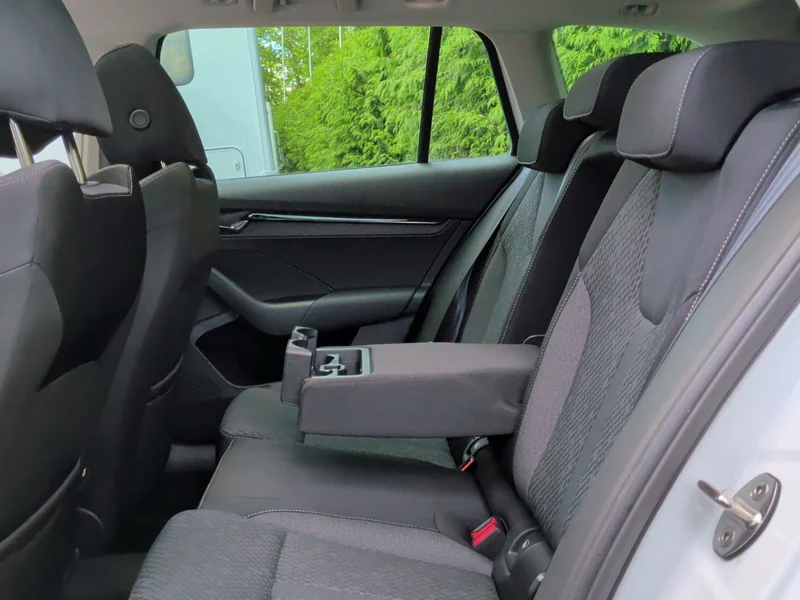 Octavia Combi IV 2.0 TDI DSG Clever