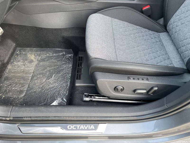 Octavia Combi IV 1.5 TSI mHEV DSG Sportline