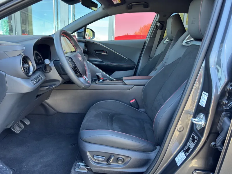 C-HR 2.0 Plug-In Hybrid GR Sport