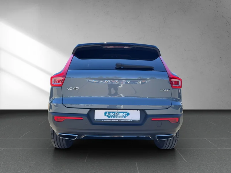 XC40 D4 AWD R-Design