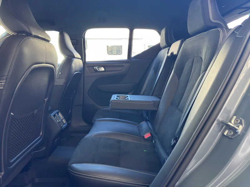 XC40 D4 AWD R-Design