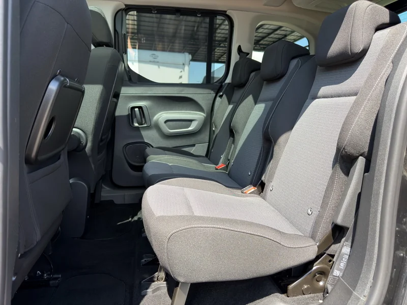 Proace City Verso 1.2T Team D