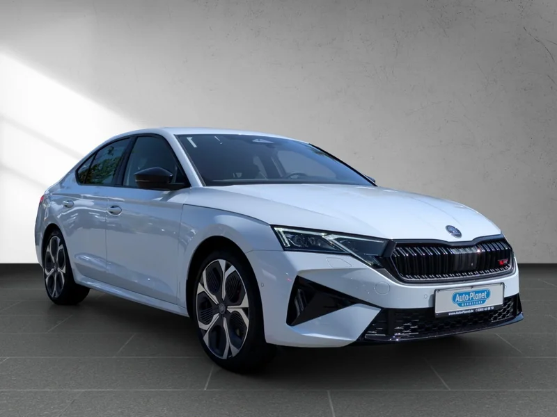 Octavia IV 2.0 TSI DSG RS