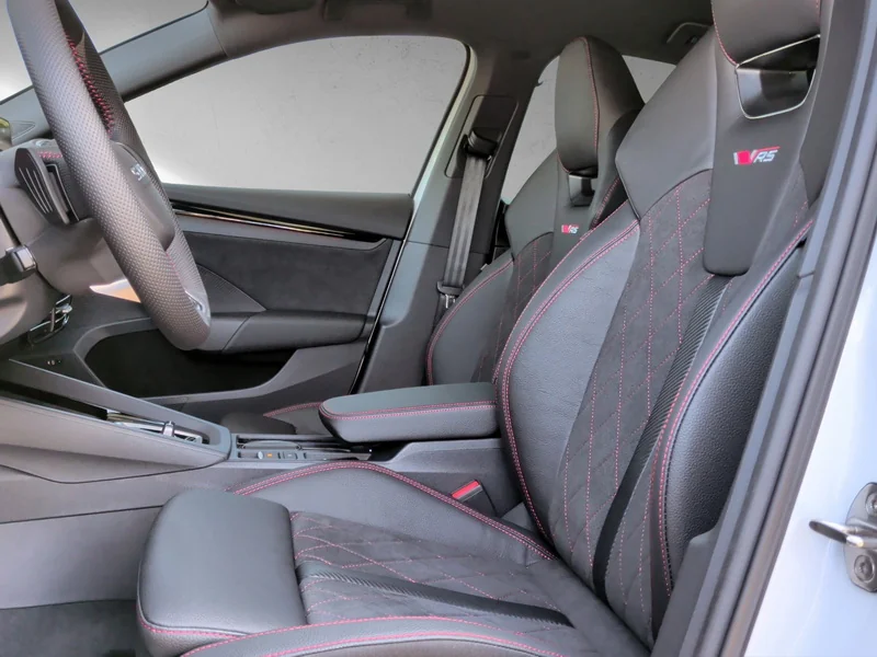 Octavia IV 2.0 TSI DSG RS