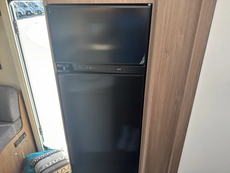 T 447 PRO+ ACC TV SOLAR NAVI KAMERA