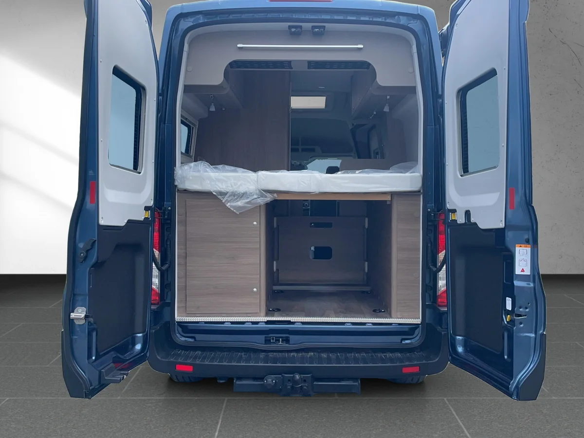 CV 590 4X4 EDITION 24 mit Anhängerkupplung