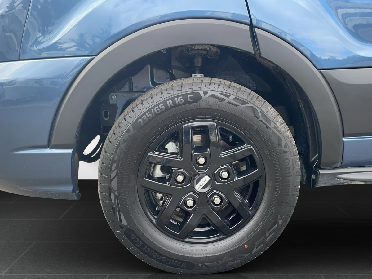 CV 590 4X4 EDITION 24 mit Anhängerkupplung