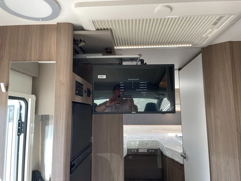 T 457 PRO+ SOLAR TV NAVI KAMERA