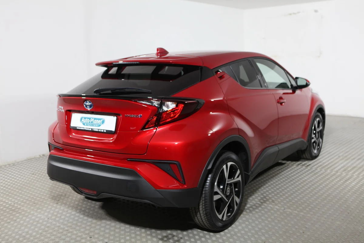 C-HR 1.8 Hybrid Team D