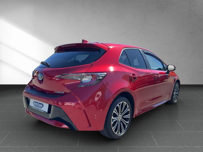 Corolla 1.8 Hybrid Team D